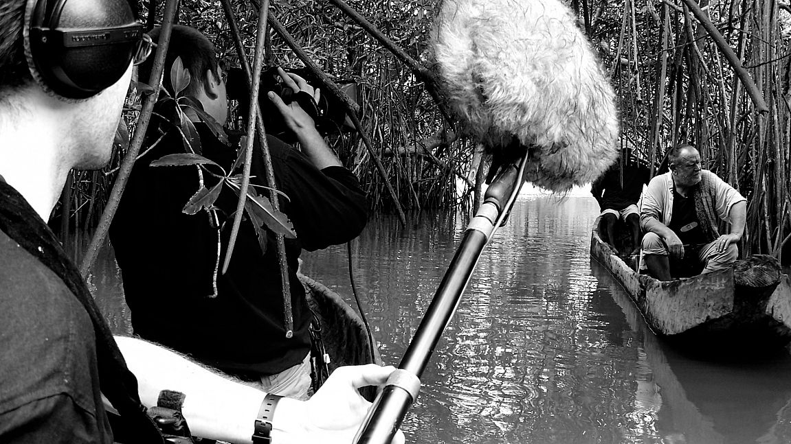 DAS UNBEWACHTE ATELIER DER MALER PETER TOMSCHICZEK DOK.fest München