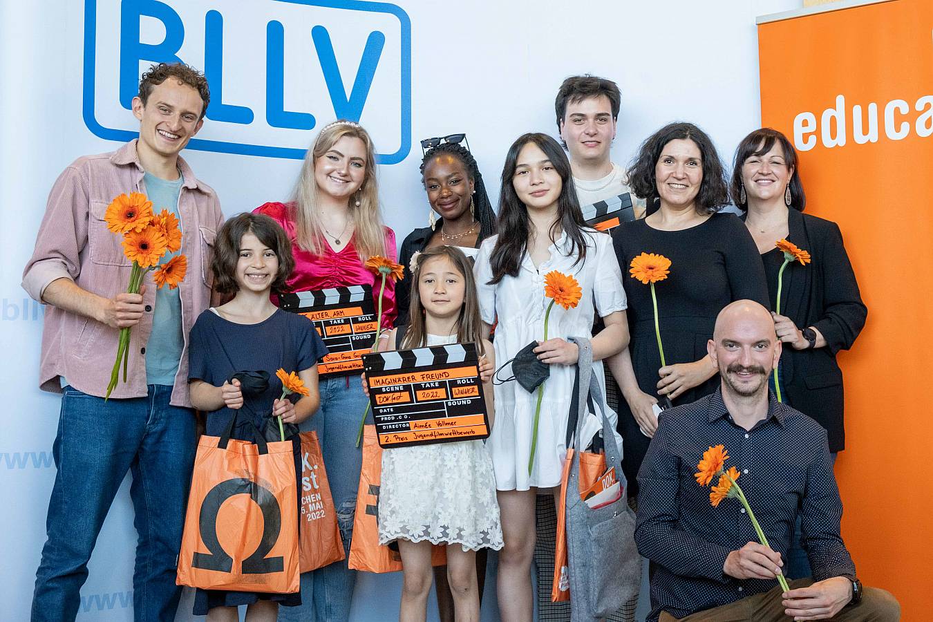 Die Preisträger.innen und Juror.innen des Dokumentarfilmwettbewerbs 2022