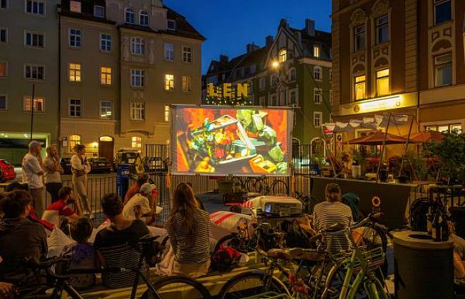 Hochschule für Fernsehen und Film (HFF)